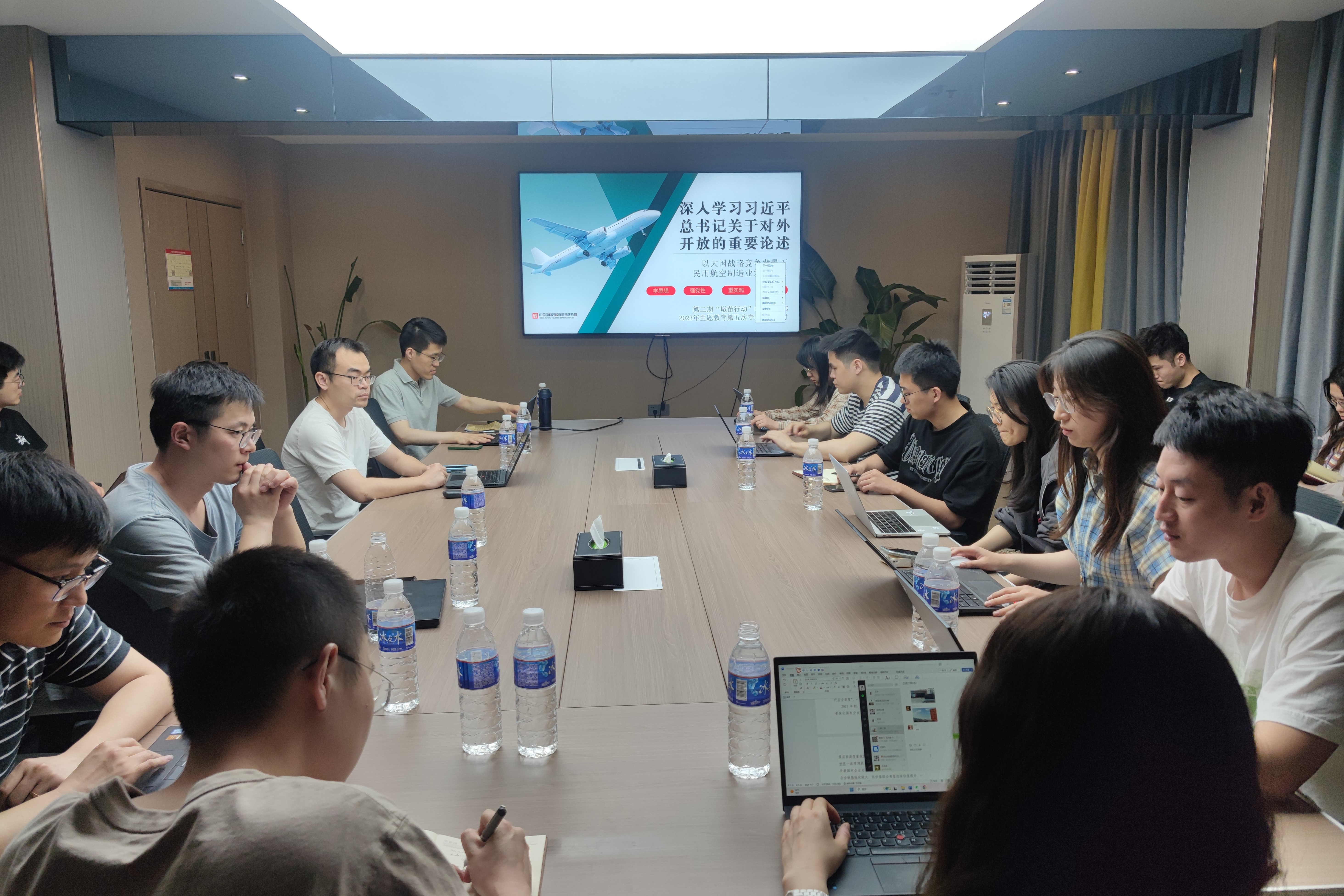 10f06d020a0a43849a4b873ad91579ce