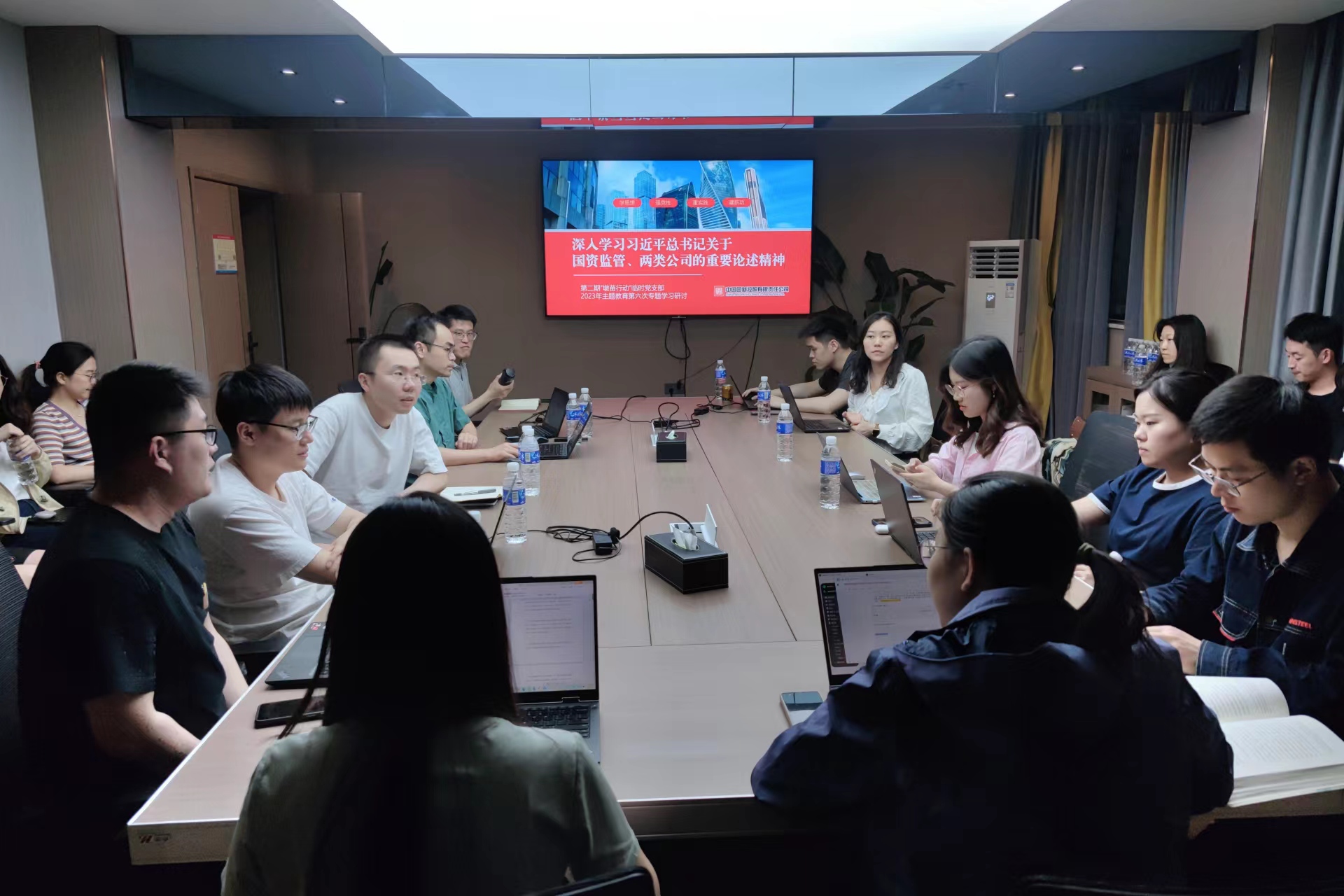 ed09a0593b324491b5193fbb16e9ebfc ed09a0593b324491b5193fbb16e9ebfc