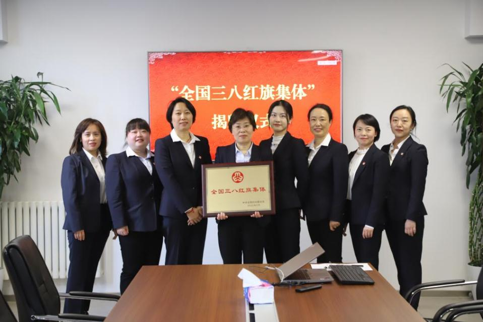 7cbea466985a41aaa7974f26b126bb3e