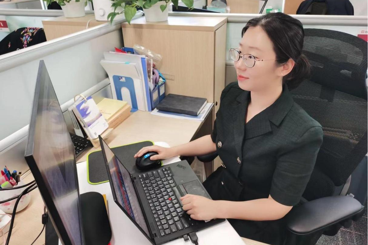 c8900ff0a5aa4bbcbb4008febb1060ce