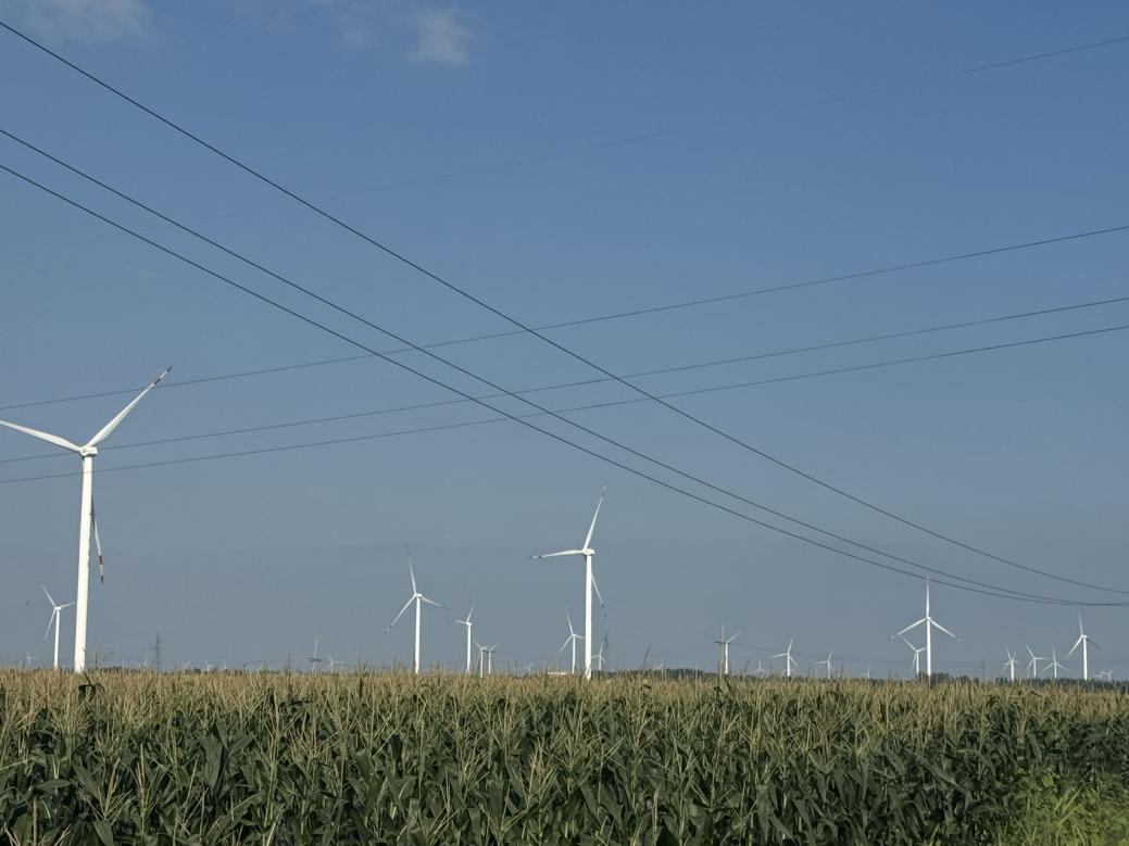 ffed42a85d8248dab9afc3fe533a678d ffed42a85d8248dab9afc3fe533a678d