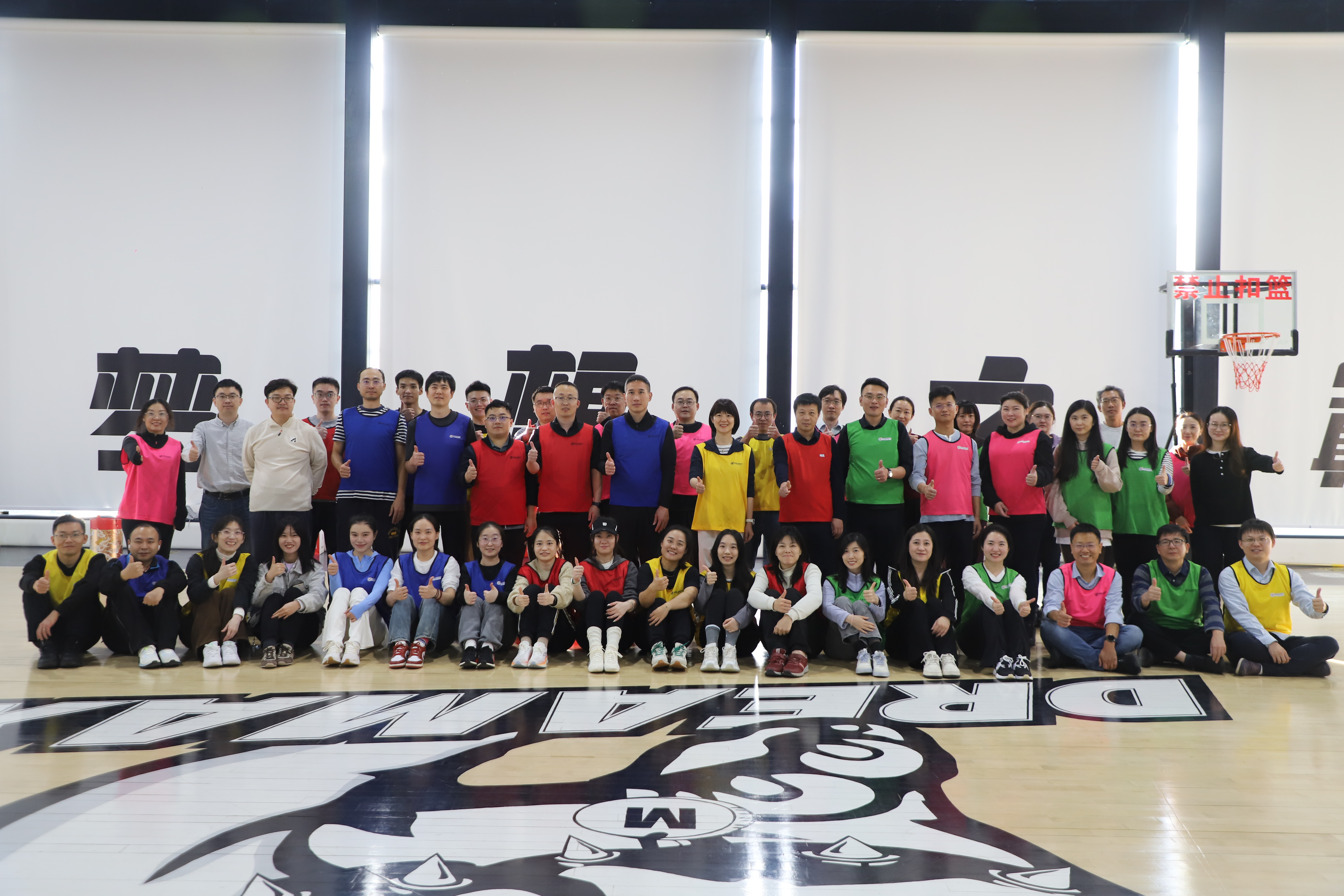 b702d4eb486e4d988e48d1c2b70c3087