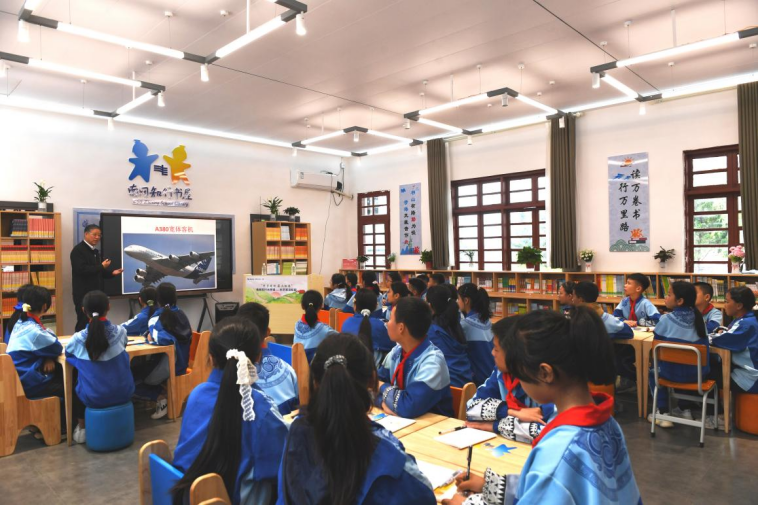 86043ee396904e218775b7a1e921cbd4 86043ee396904e218775b7a1e921cbd4