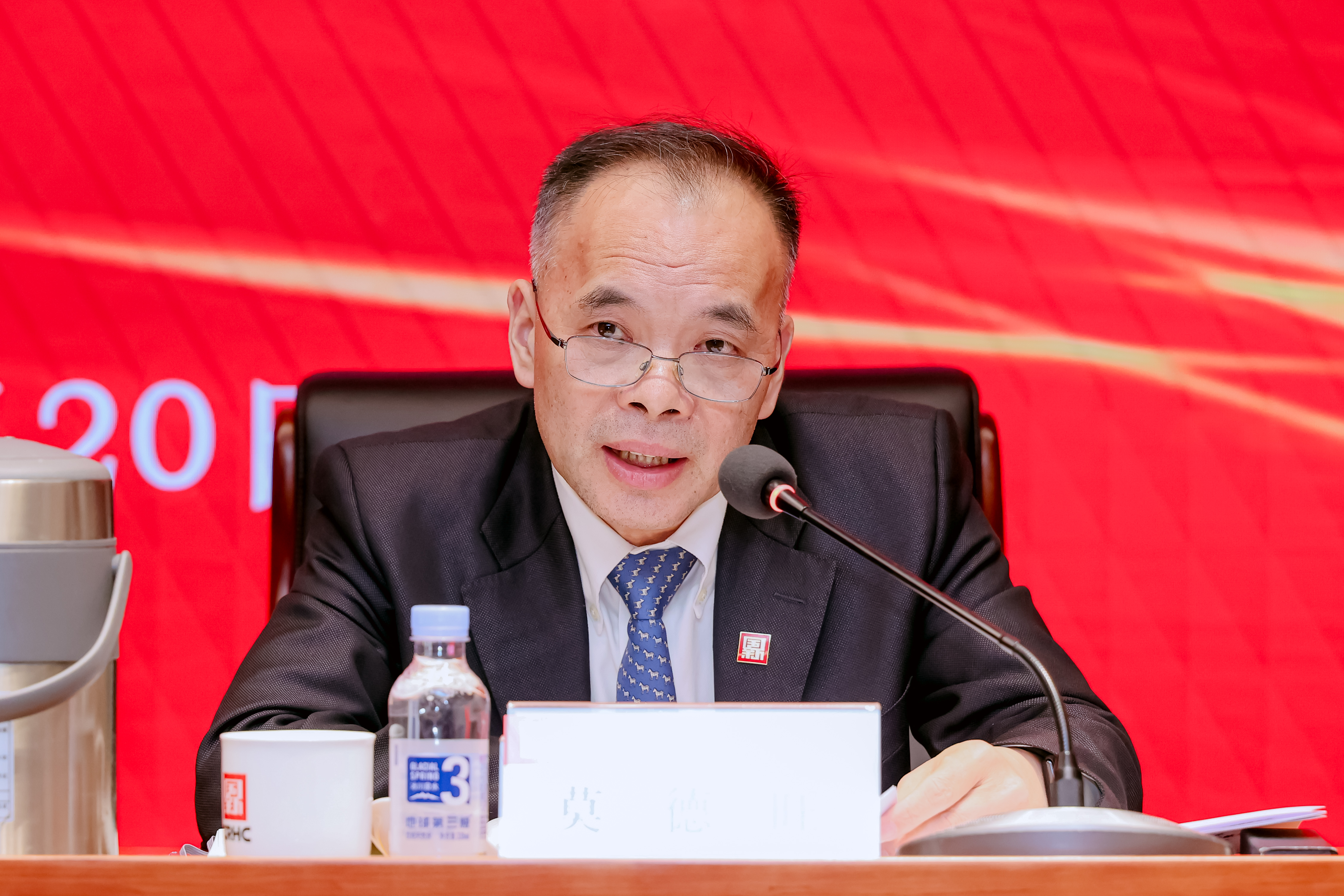 ce81261da0a34ca48d4c2adaae648d91