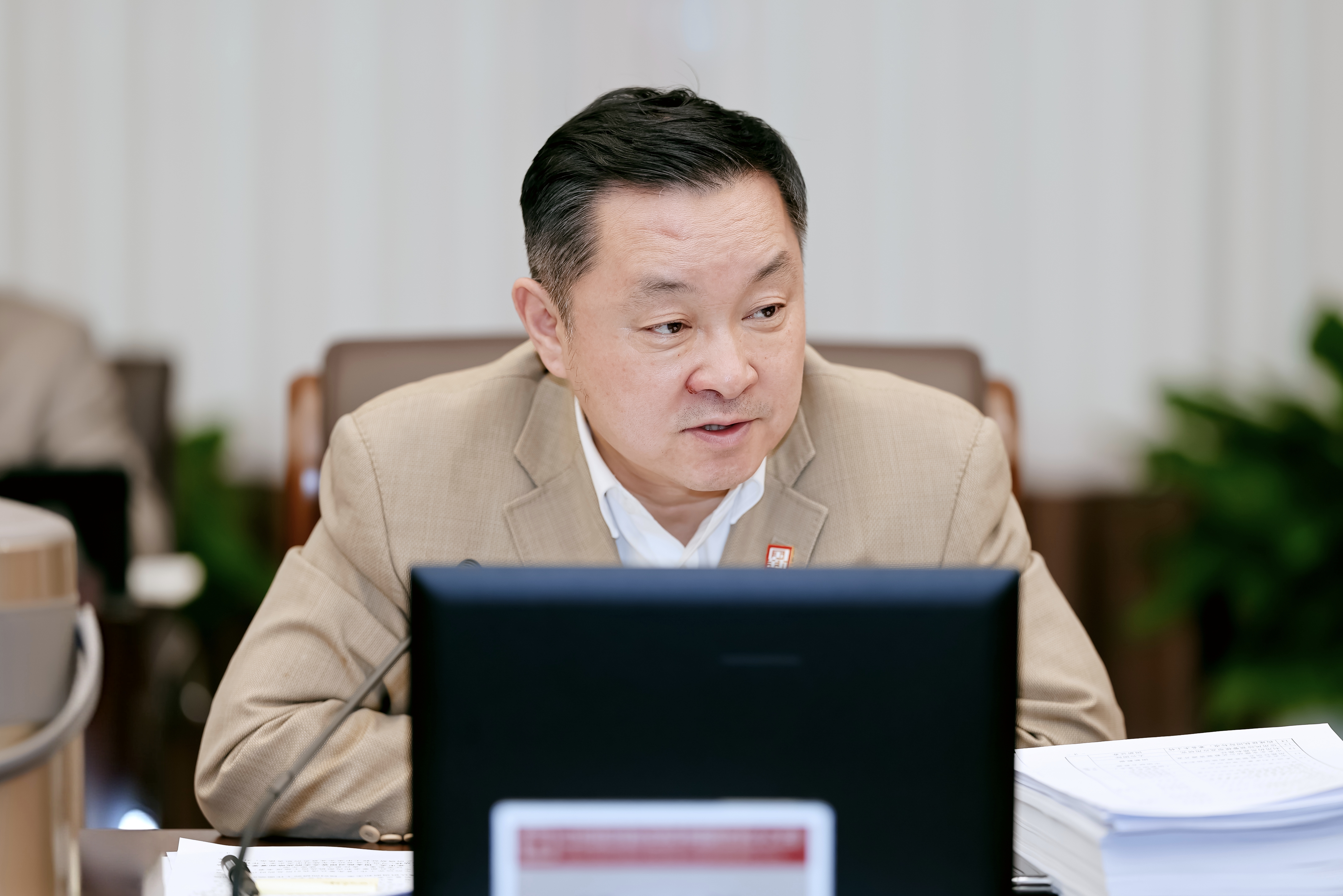 ddb784839f6a424d8a799d2c921c0407