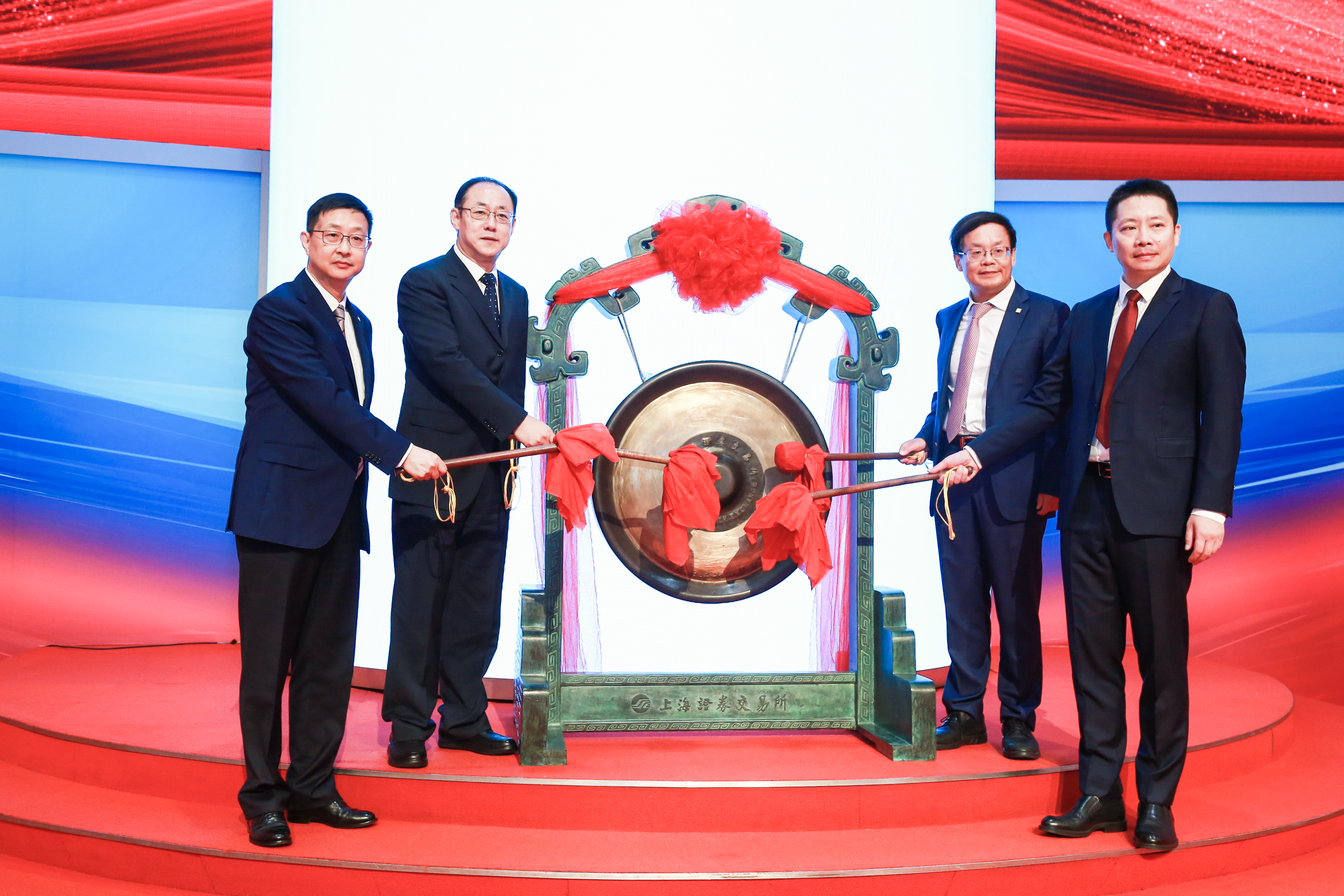 ba2e26d0efff49dbb72bf989709e2e38