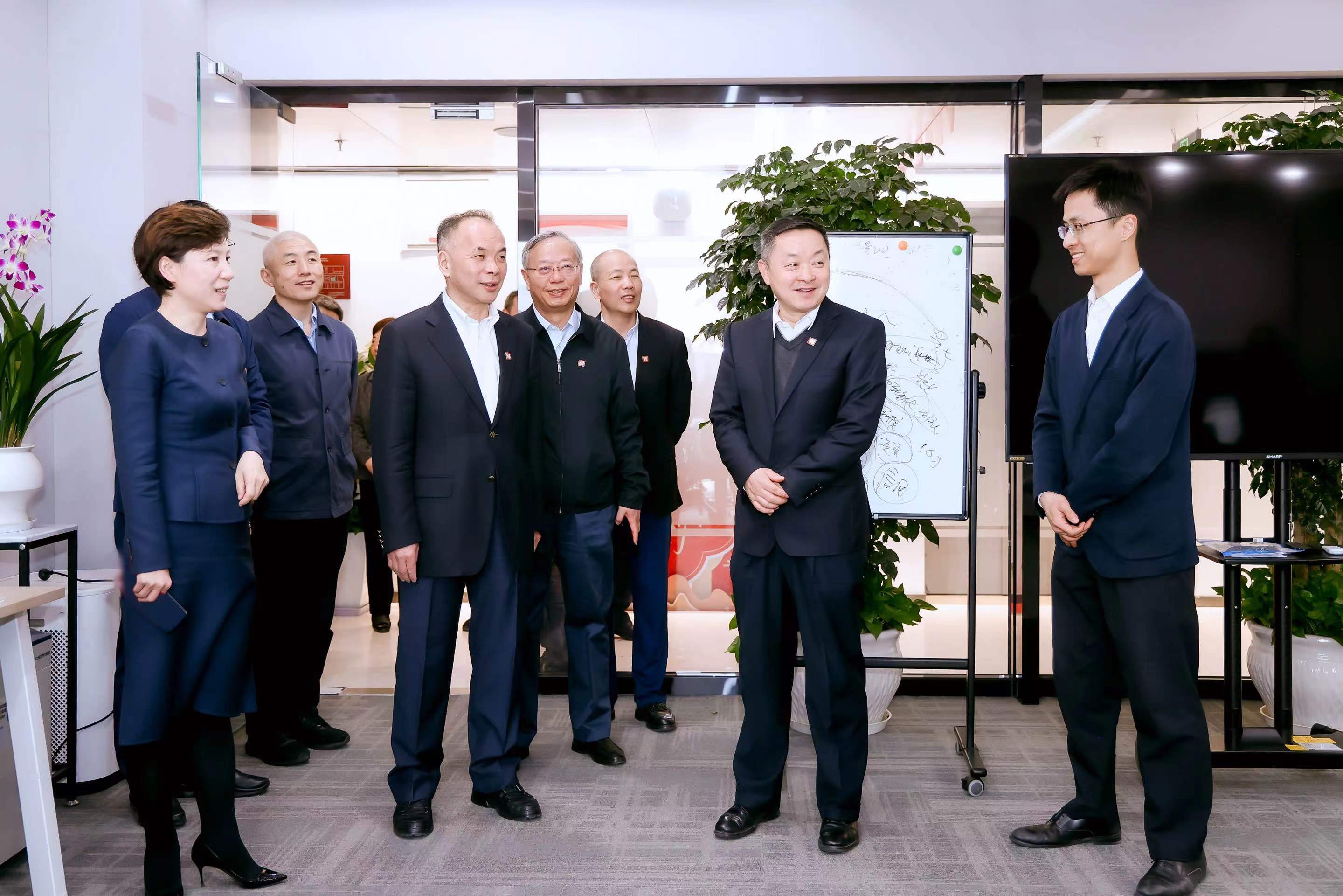 07a504767ac349019f60819e1dc1095c