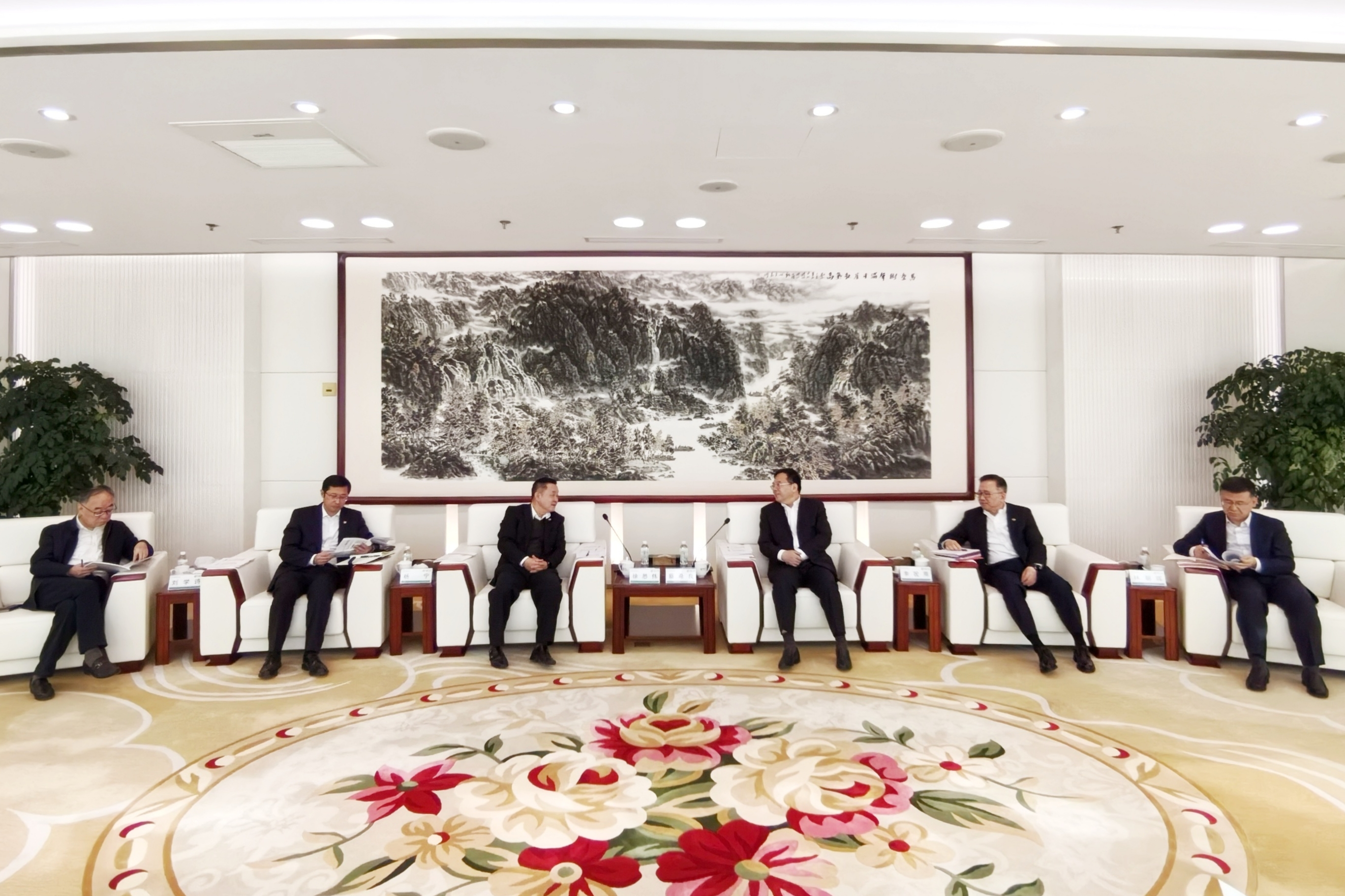 1cc66fd988b94a3a94bb04f5579bf92d