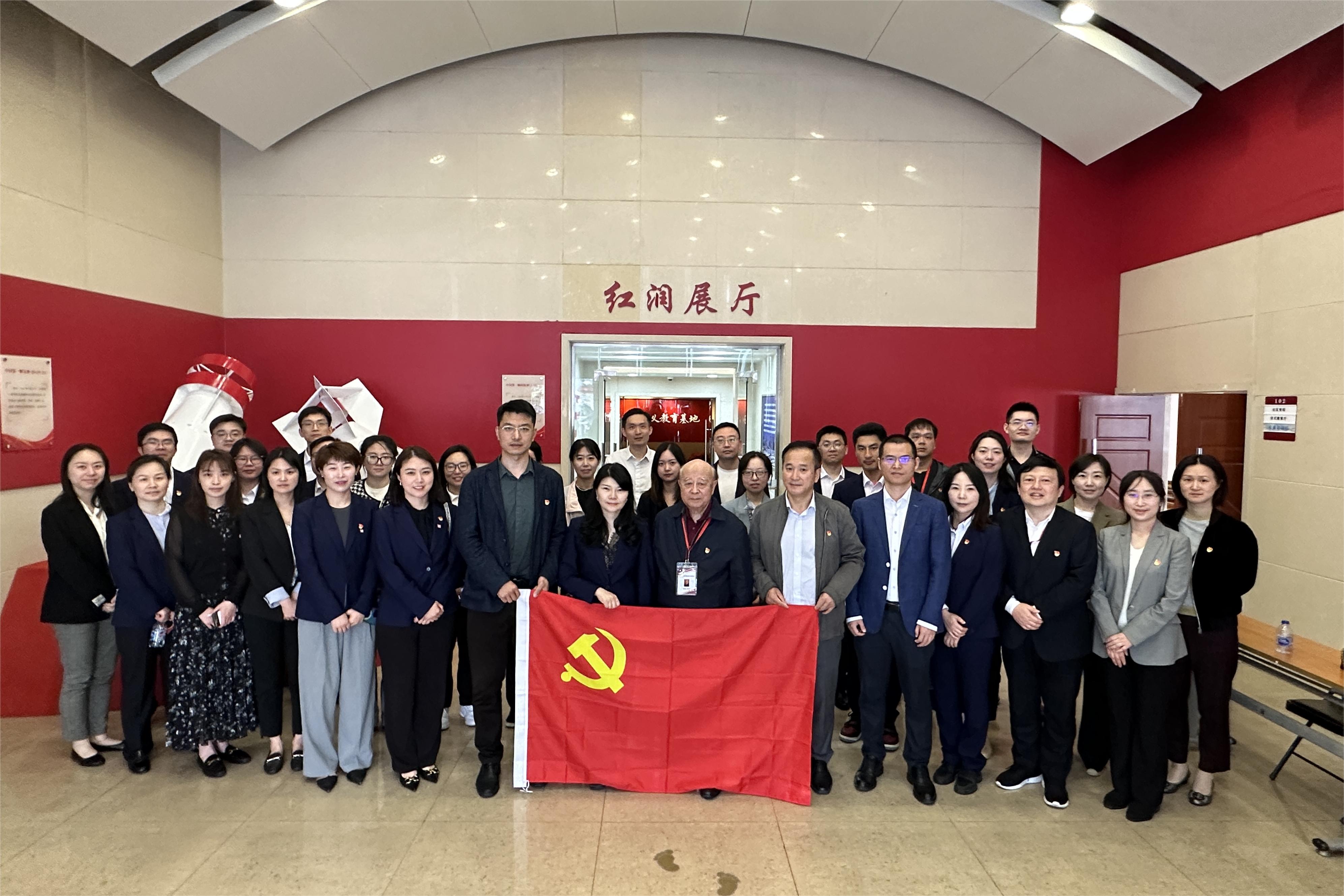 be0c35b41e574c198cbd62b762a15ebb