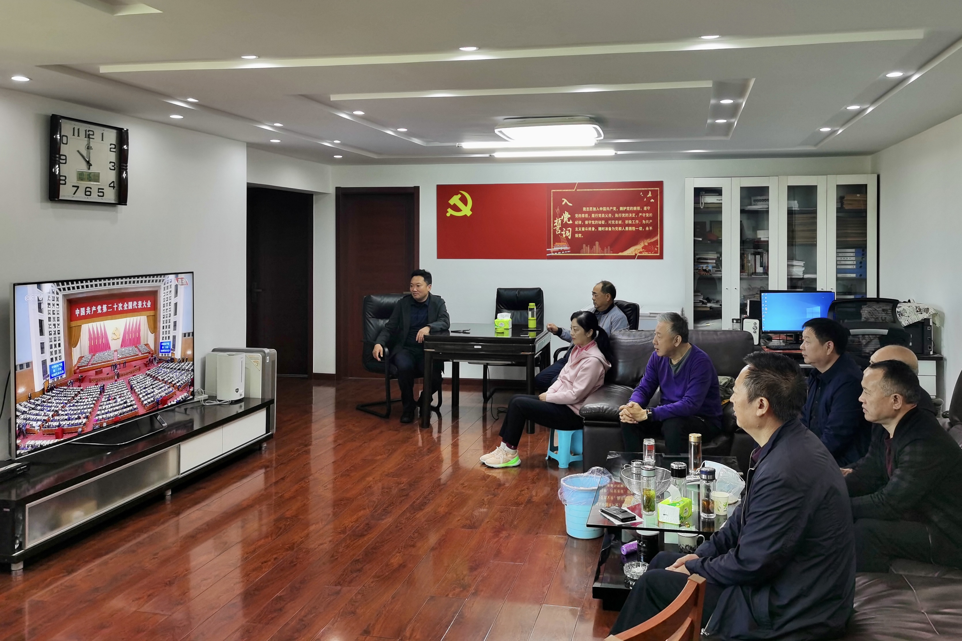 990f1a25b26f4b3aa81f7599d69dafe0 990f1a25b26f4b3aa81f7599d69dafe0