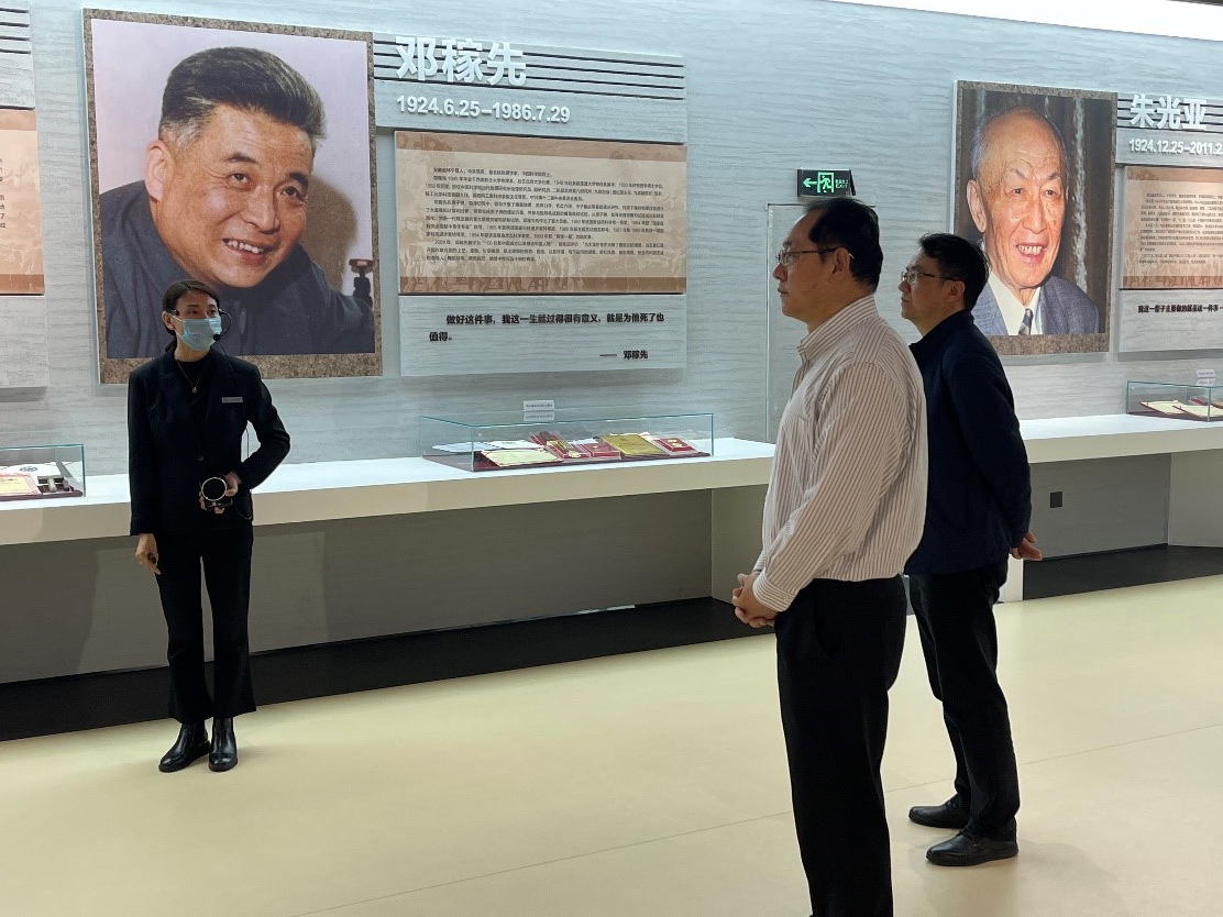 e8831a8b5ed04945b910b12a6c5e0b3a e8831a8b5ed04945b910b12a6c5e0b3a