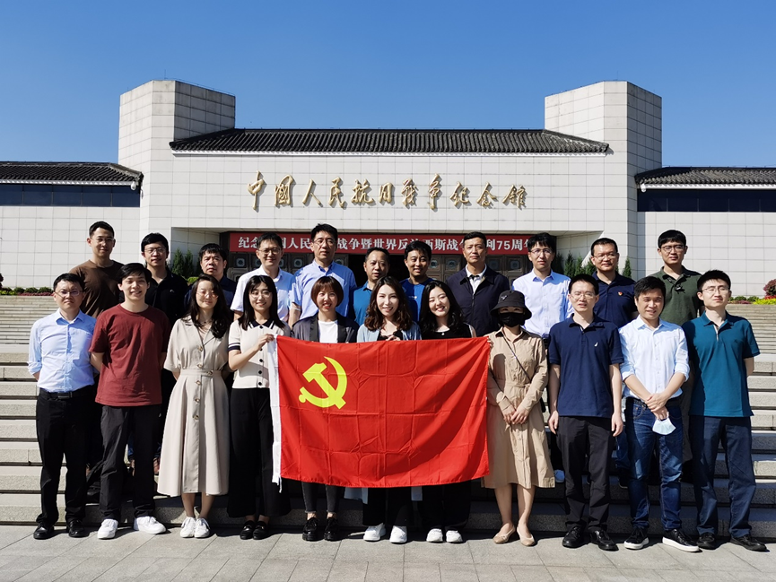 EMC�ױ���(�й�)�����ٷ���վ-EMC SPORTS