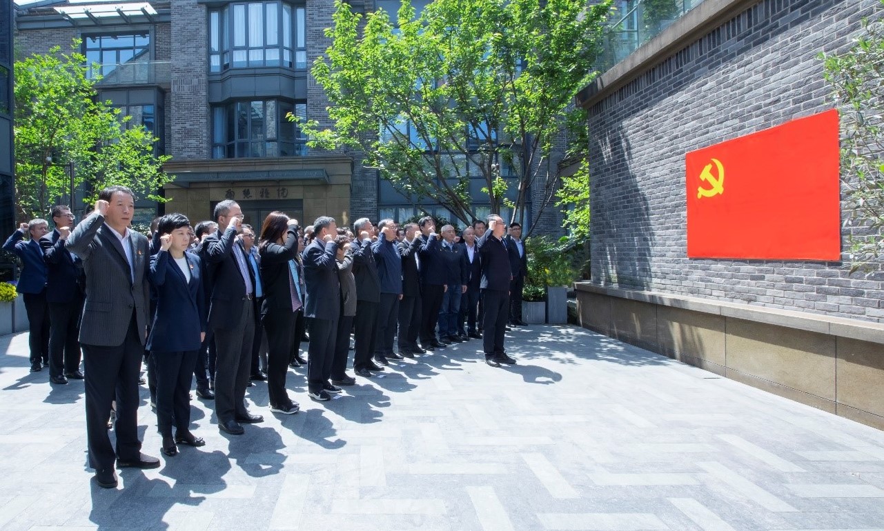 EMC�ױ���(�й�)�����ٷ���վ-EMC SPORTS