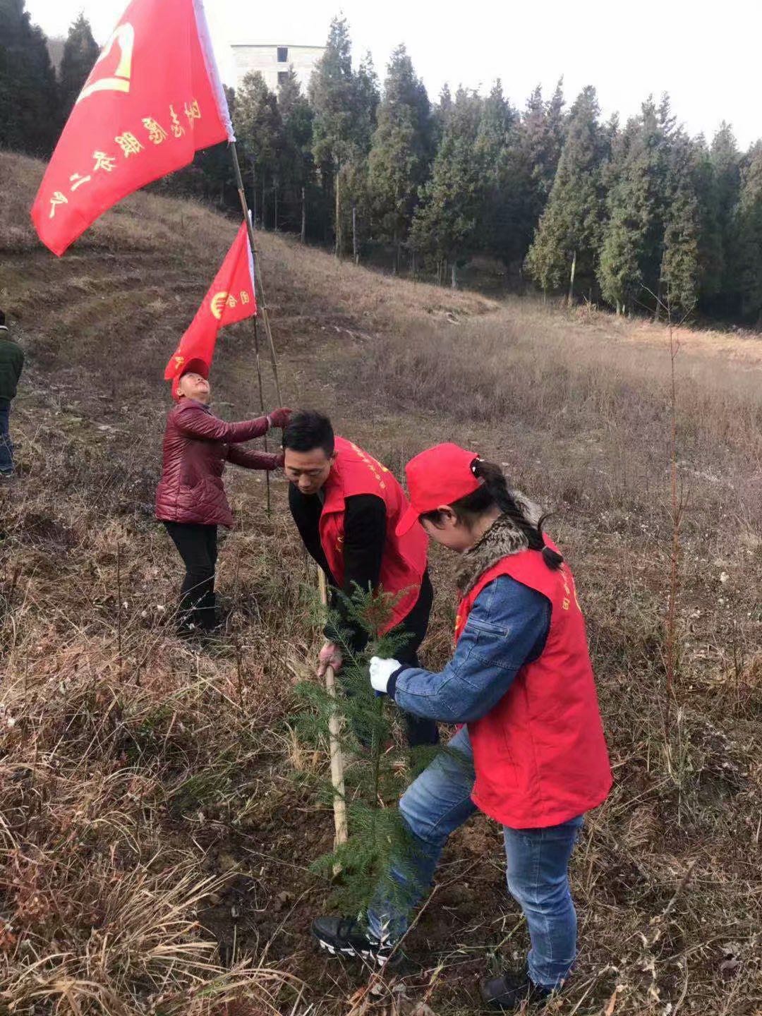 W020200422533853783006 EMCÒ×±¶¡¤(Öйú)ÌåÓý¹Ù·½ÍøÕ¾-EMC SPORTS