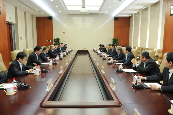 EMC�ױ���(�й�)�����ٷ���վ-EMC SPORTS