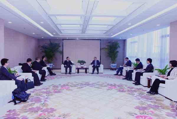 EMC�ױ���(�й�)�����ٷ���վ-EMC SPORTS