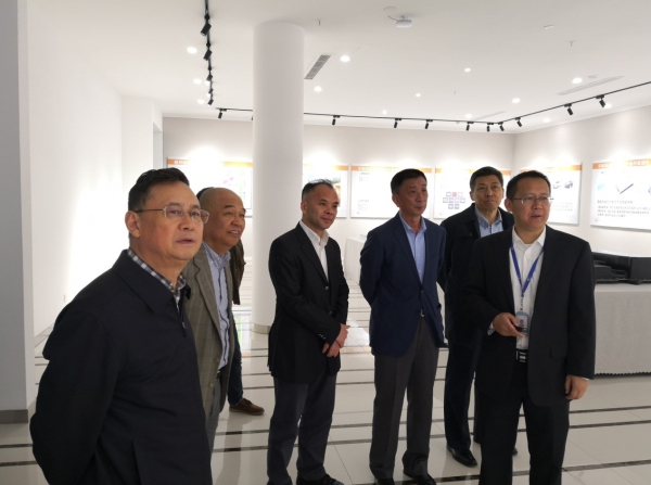 EMC�ױ���(�й�)�����ٷ���վ-EMC SPORTS