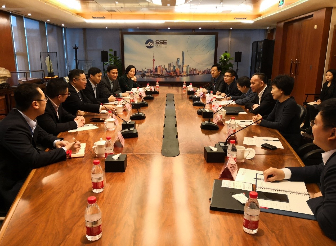 EMC�ױ���(�й�)�����ٷ���վ-EMC SPORTS