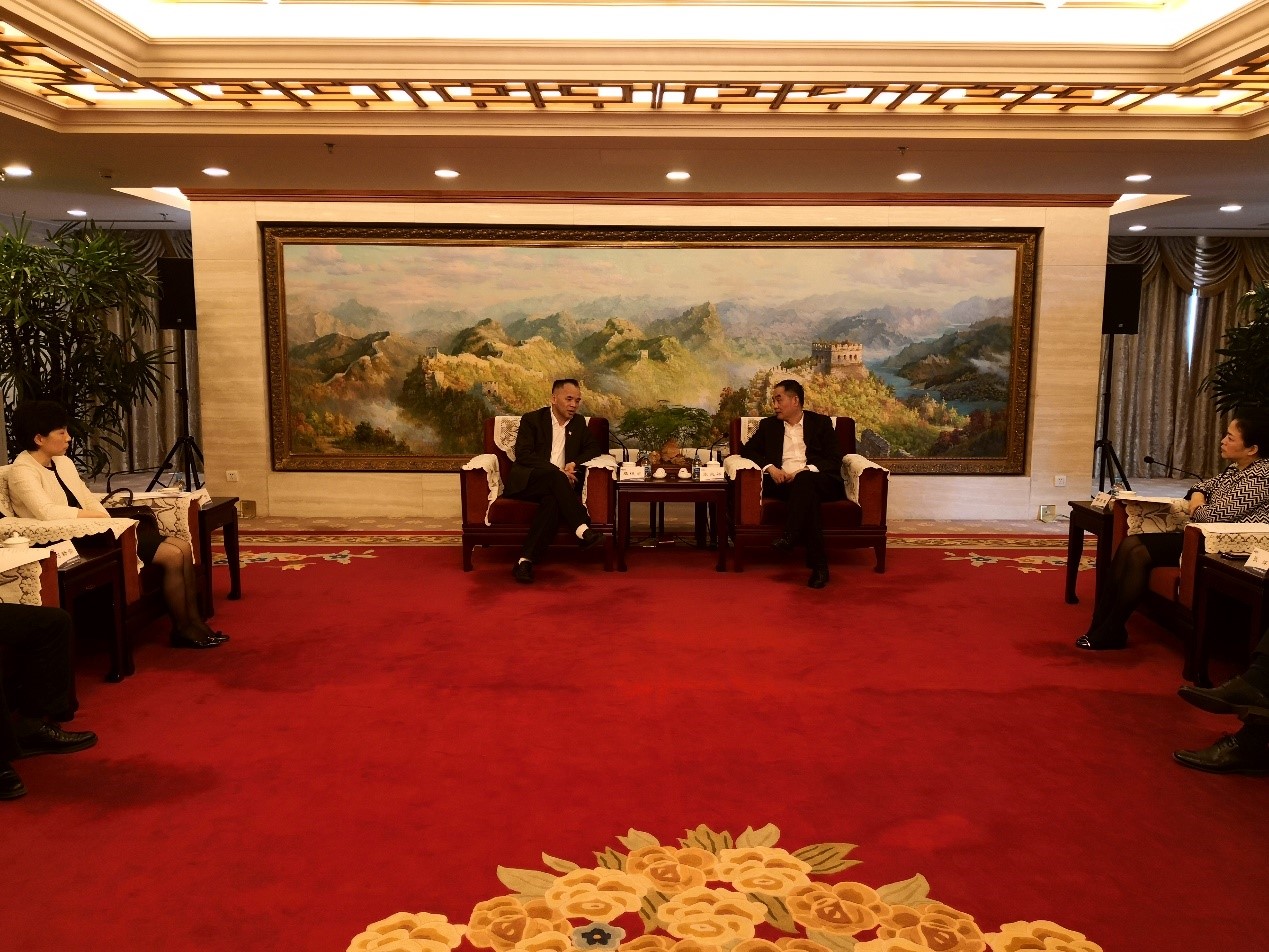 EMC�ױ���(�й�)�����ٷ���վ-EMC SPORTS