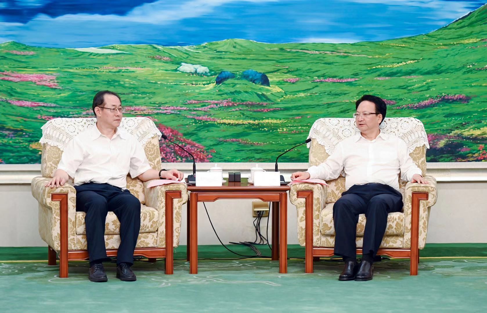 EMC�ױ���(�й�)�����ٷ���վ-EMC SPORTS