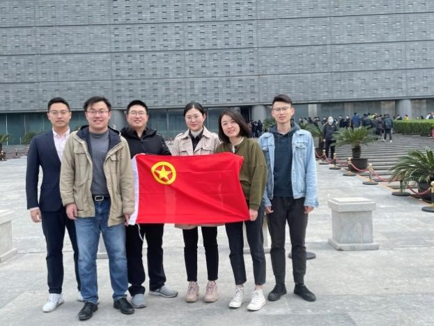 EMC�ױ���(�й�)�����ٷ���վ-EMC SPORTS