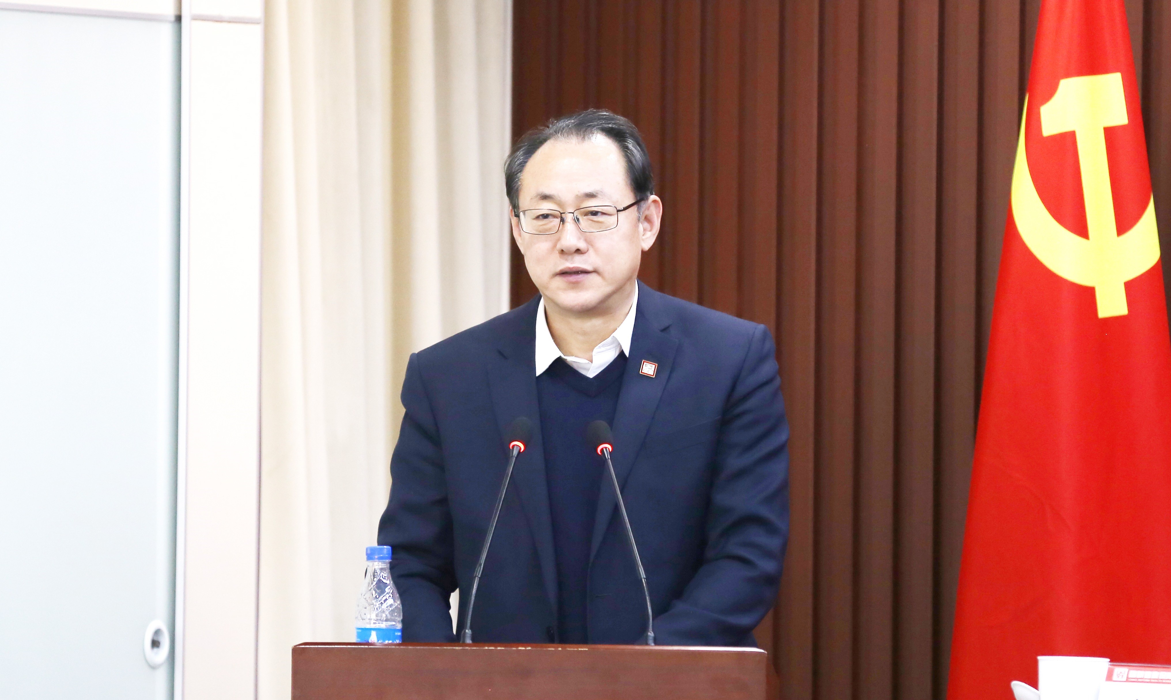 EMC�ױ���(�й�)�����ٷ���վ-EMC SPORTS