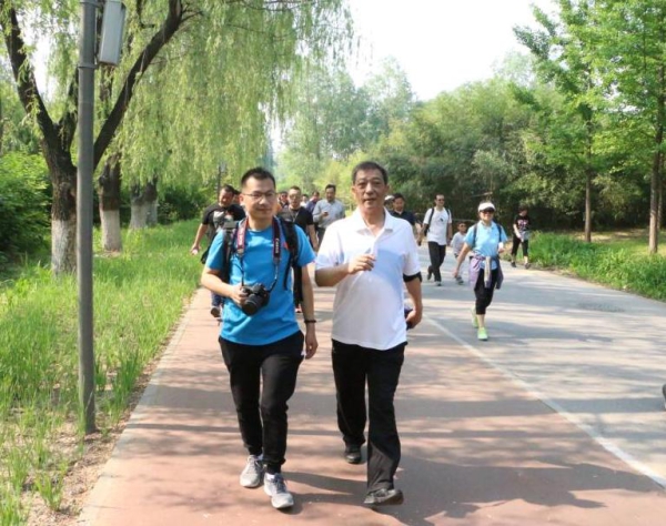 W020160524342308478413 EMC易倍·(中国)体育官方网站-EMC SPORTS