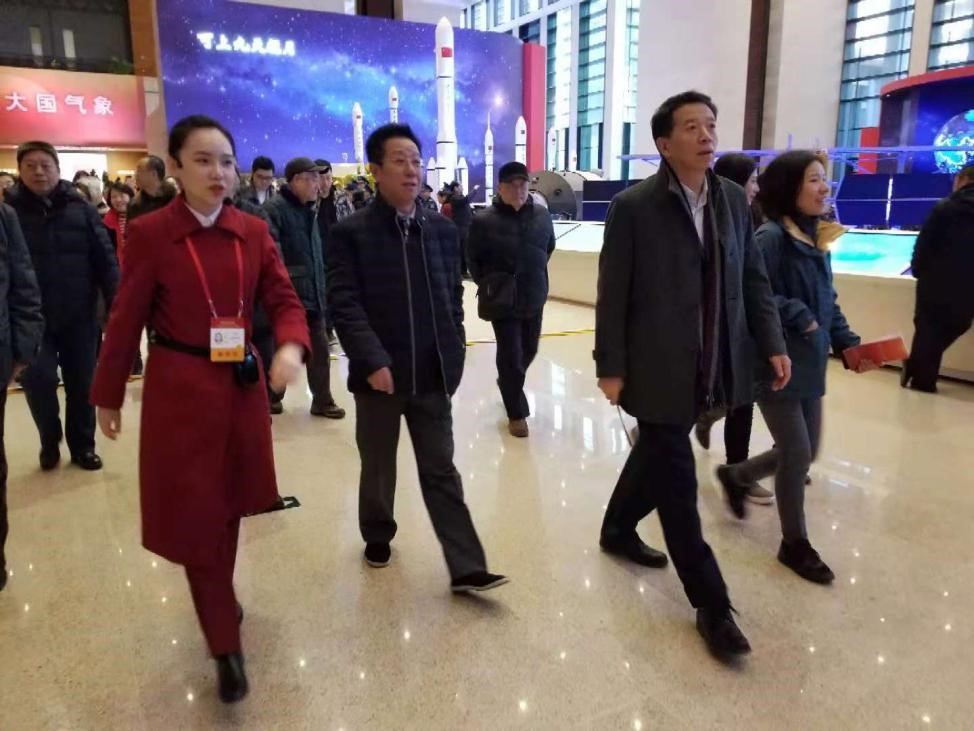 EMC�ױ���(�й�)�����ٷ���վ-EMC SPORTS