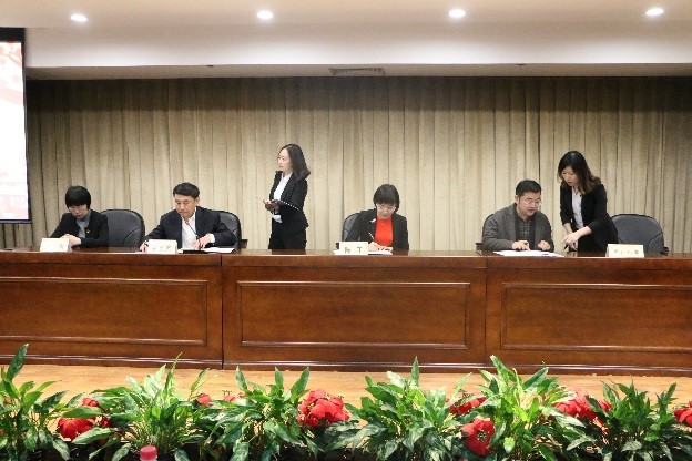 EMC�ױ���(�й�)�����ٷ���վ-EMC SPORTS