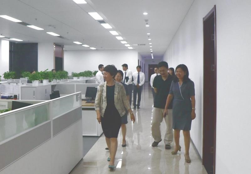 EMC�ױ���(�й�)�����ٷ���վ-EMC SPORTS